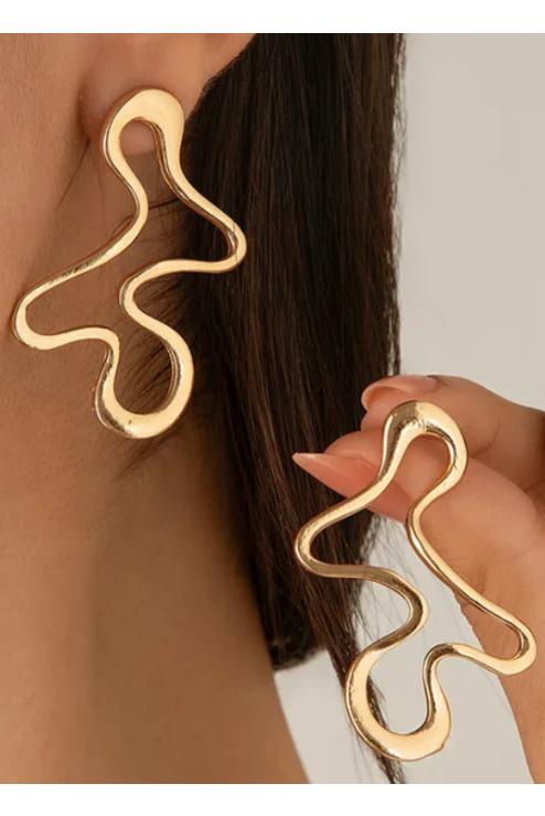 Squiggle Wave Hoop Stud Earring | 18K PVD