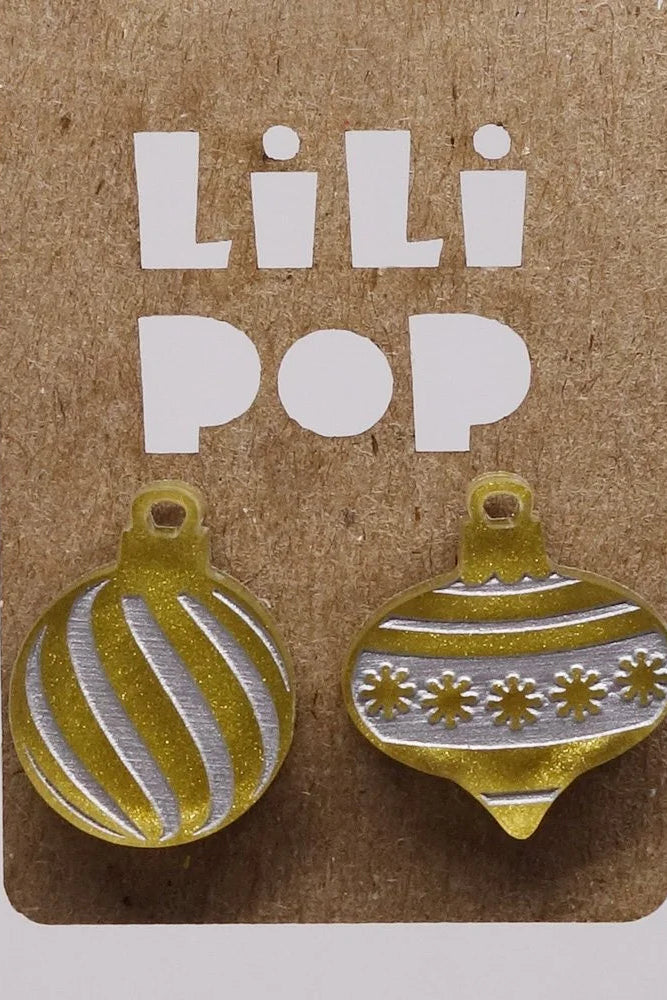 Lili1100 Christmas Ornament Studs