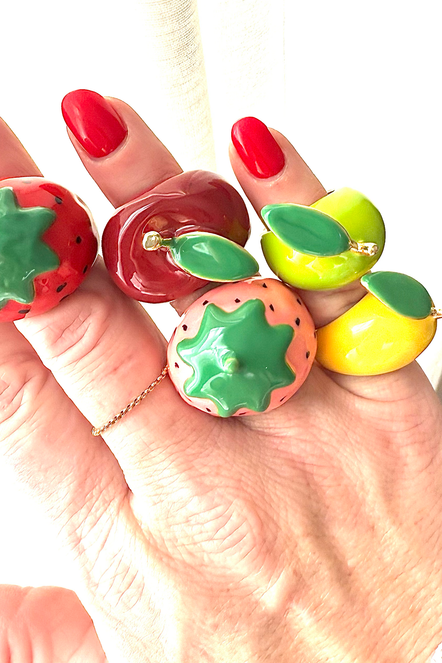 Large Dome Fruit Ring