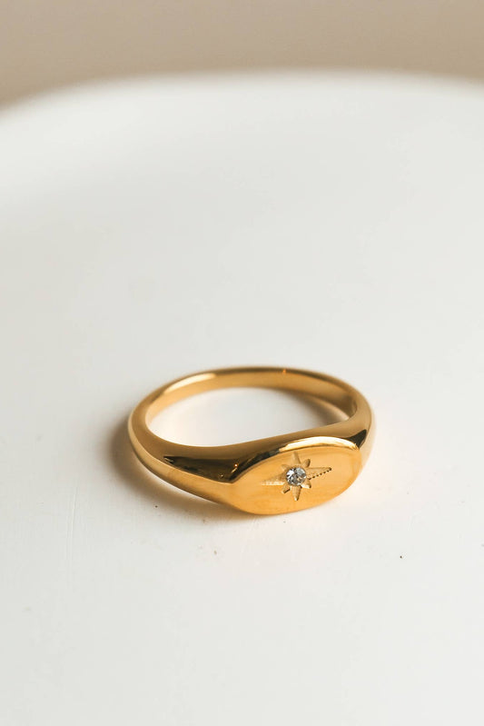 The Tillia - Gold Engraved Signet ring