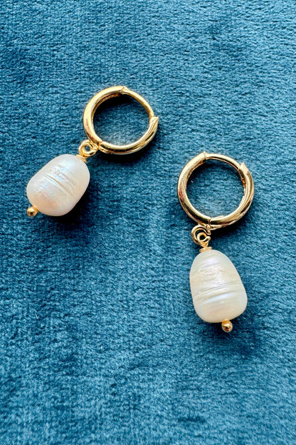 Fresh Water Pearl Earrings