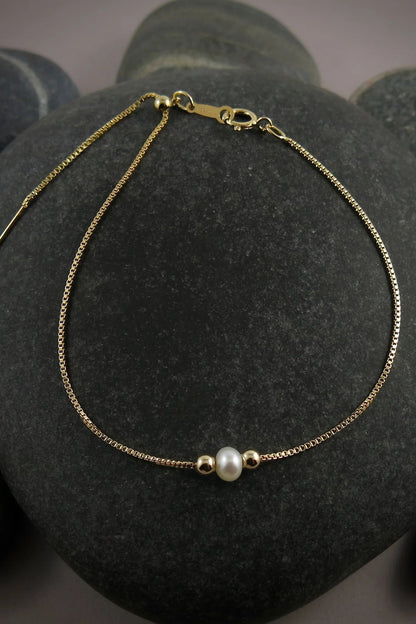 Adjustable Pearl Slider Bracelet • 14K Gold Fill