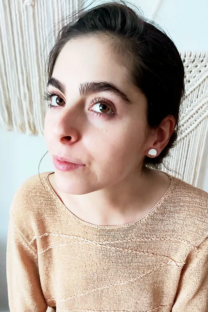 Round Ceramic and Gold Studs