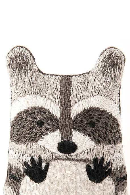Raccoon - Embroidery Kit
