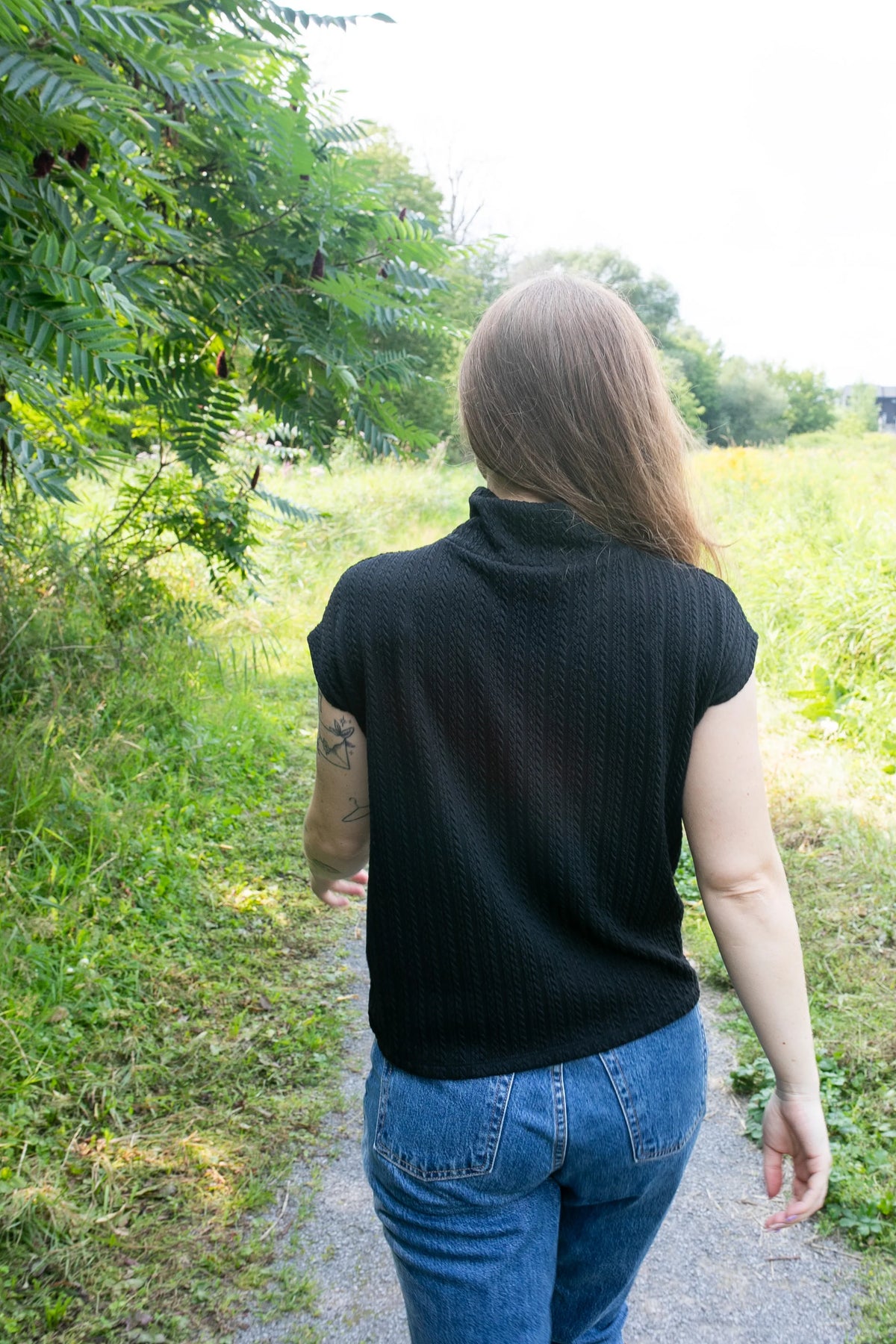 Sleeveless Turtleneck Sweater Vest