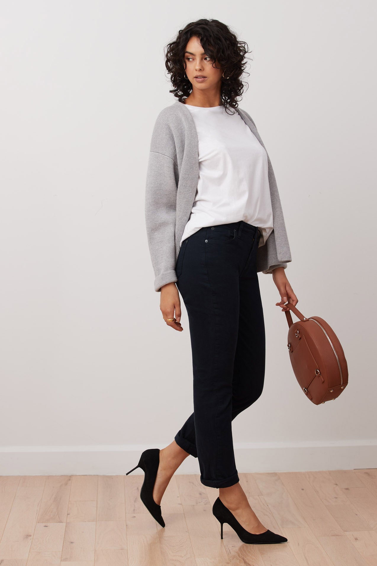 Blue Graphite -MALIA Relaxed Slim Yoga Jeans, relaxed fit, tapered leg, classic rise, 27-inch inseam cuffed, 29-inch inseam uncuffed, Travel fabric, sizes 25-34, made in Canada