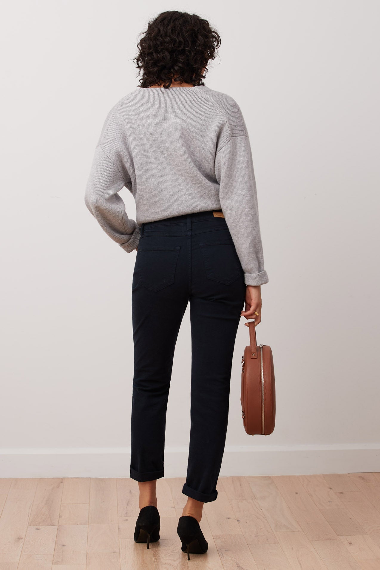 Blue Graphite -MALIA Relaxed Slim Yoga Jeans, back view, relaxed fit, tapered leg, classic rise, 27-inch inseam cuffed, 29-inch inseam uncuffed, Travel fabric, sizes 25-34, made in Canada